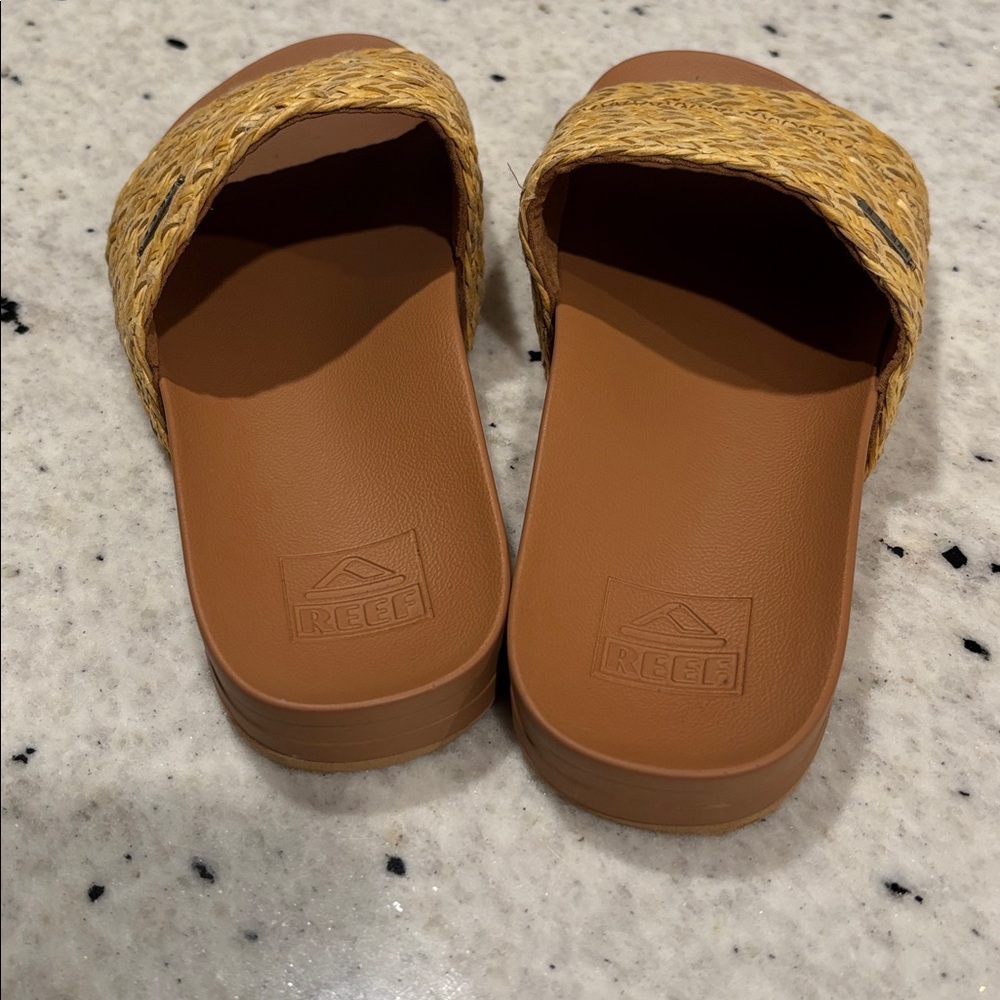 Reef Women’s Natural Jute Woven Slide Sandals - Size 5 - Picture 4 of 5